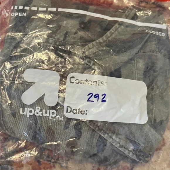 Kut from the Kloth Camo Distressed Studded Jacket Size Large - Picture 6 of 6